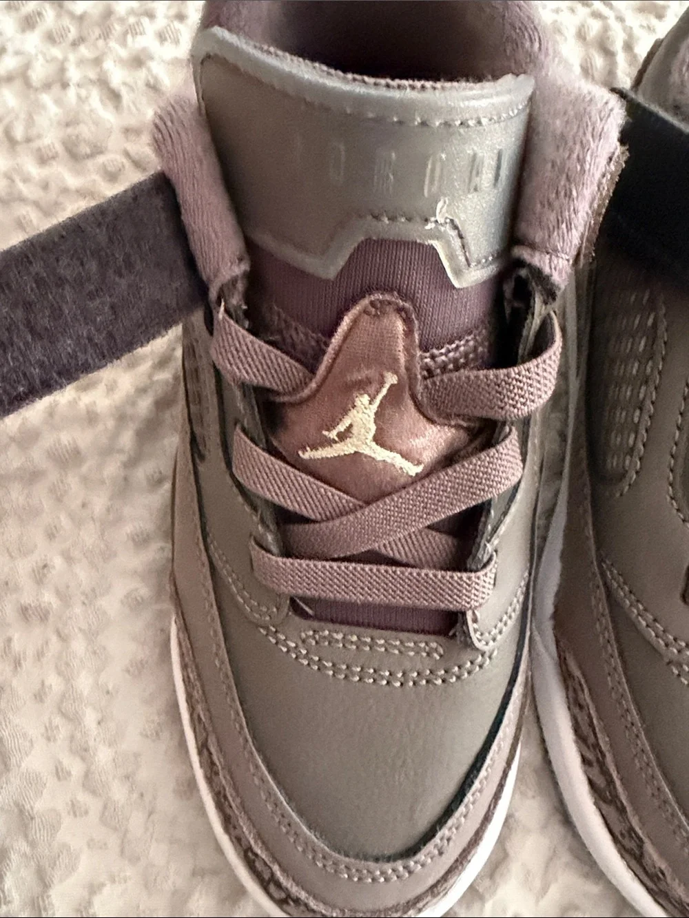 Jordan Kids Brown and Gray Hook-and-Loop Sneakers